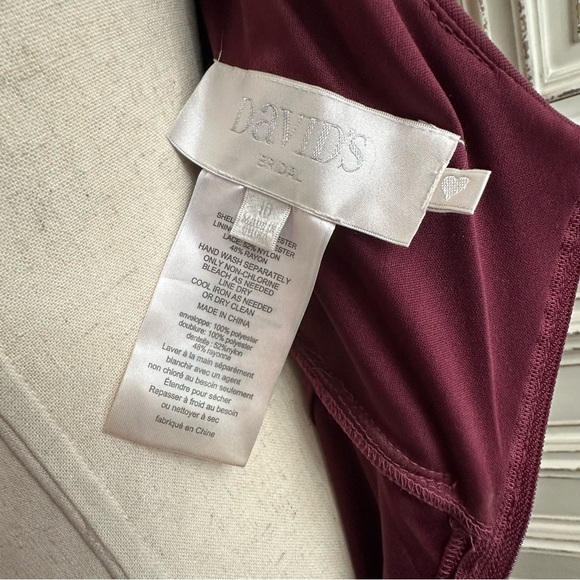 NWT! $180 David's Bridal Long Mesh Dress with Lace Cap Sleeves A- line Skirt - Picture 8 of 9